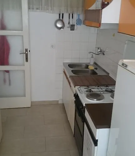 Edith Lägenhet Split